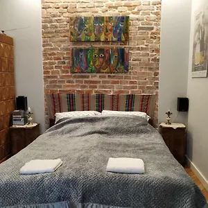 https://krakowsky-apartment.krakowhotelspoland.com